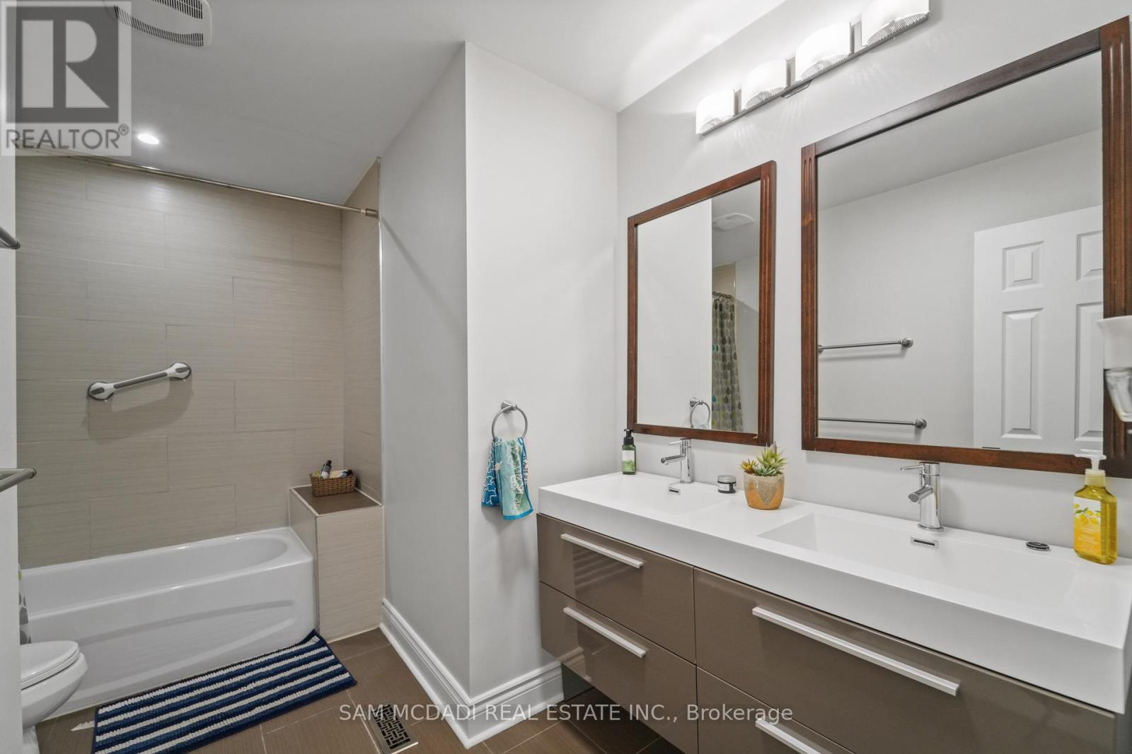2988 Gulfstream Way, Mississauga, Ontario  L5N 6J8 - Photo 30 - W13170614
