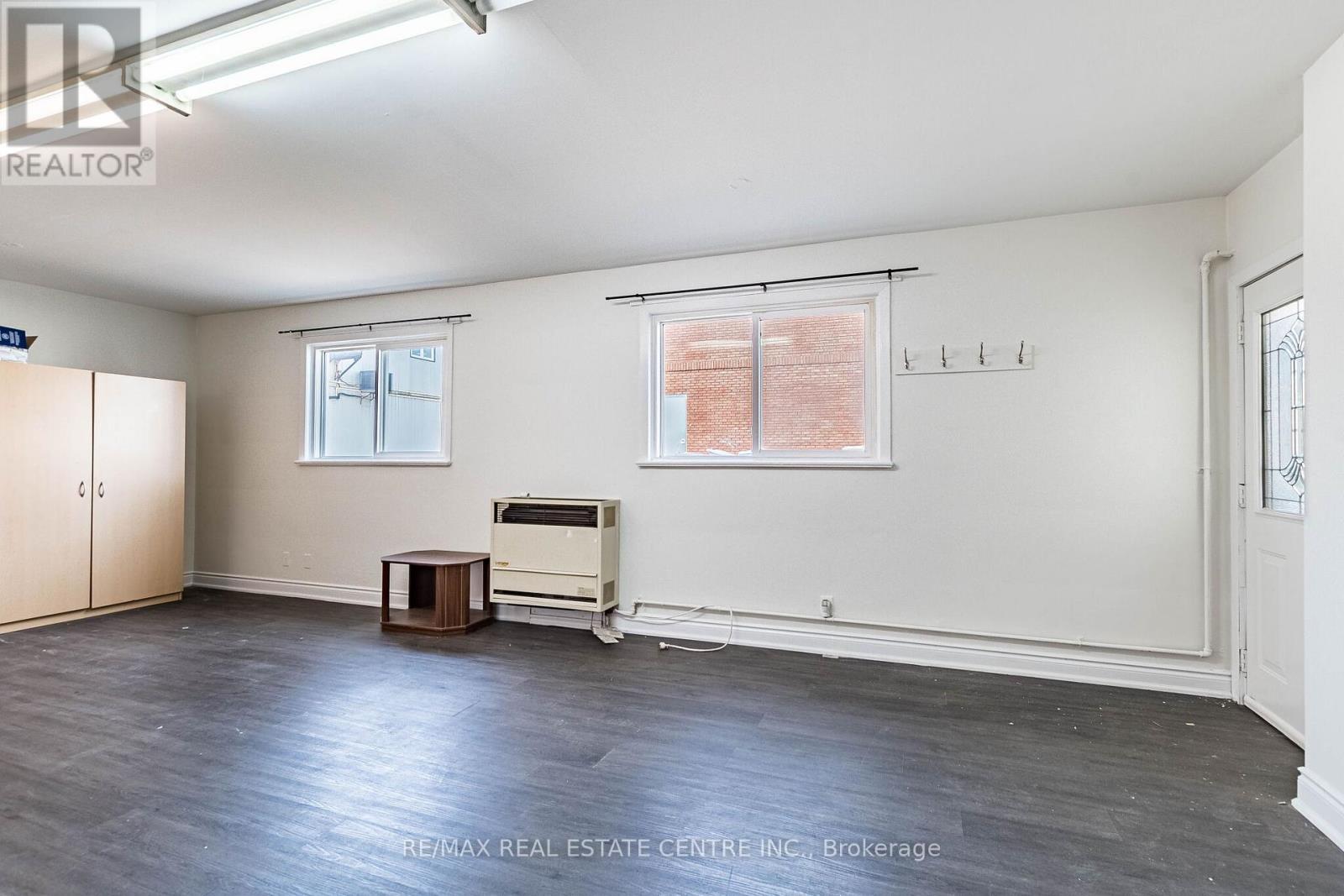 9 Mill Street W, Halton Hills, Ontario  L7J 1G3 - Photo 23 - W13170630