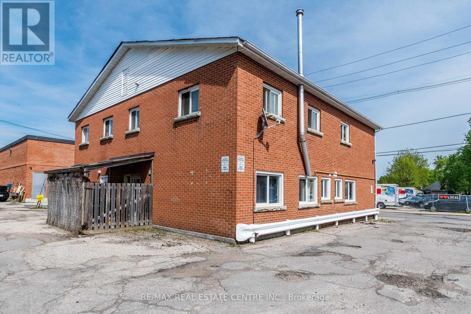 9 Mill Street W, Halton Hills, Ontario  L7J 1G3 - Photo 29 - W13170630