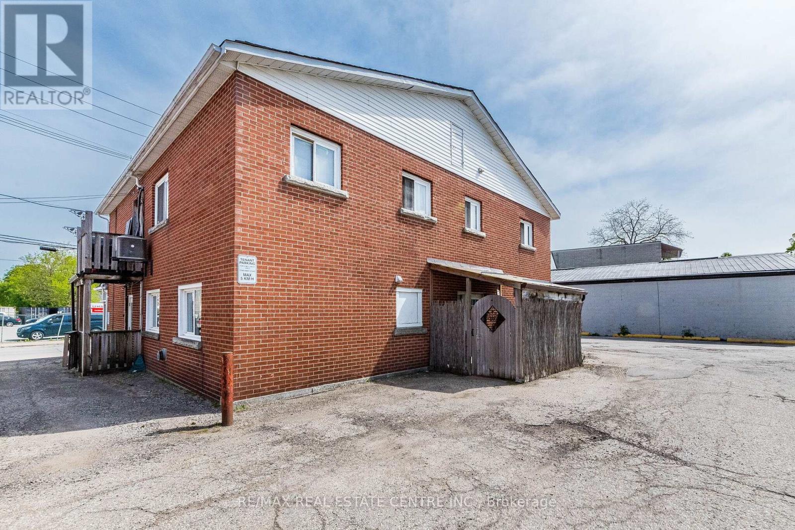 9 Mill Street W, Halton Hills, Ontario  L7J 1G3 - Photo 30 - W13170630