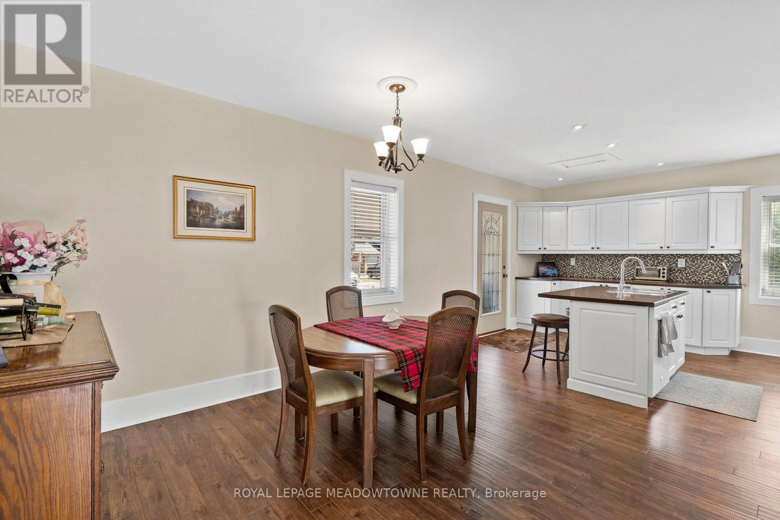 272 Pine Street, Milton, Ontario  L9T 1K5 - Photo 8 - W13170708