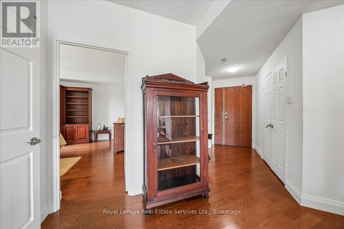 405 - 2511 Lakeshore Road W, Oakville, Ontario  L6L 6L9 - Photo 17 - W13170894