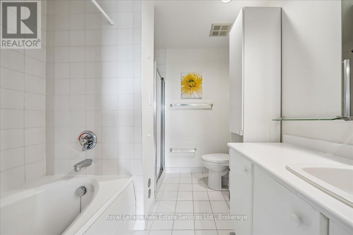 405 - 2511 Lakeshore Road W, Oakville, Ontario  L6L 6L9 - Photo 20 - W13170894
