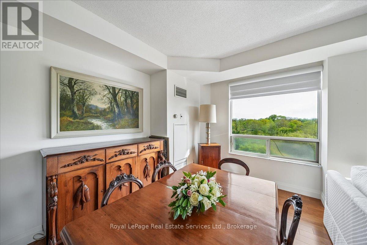405 - 2511 Lakeshore Road W, Oakville, Ontario  L6L 6L9 - Photo 26 - W13170894