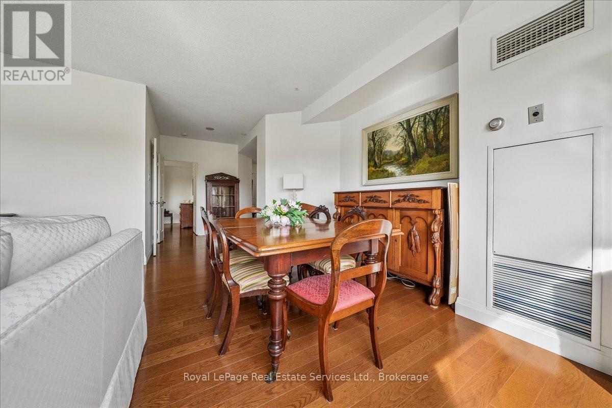 405 - 2511 Lakeshore Road W, Oakville, Ontario  L6L 6L9 - Photo 9 - W13170894