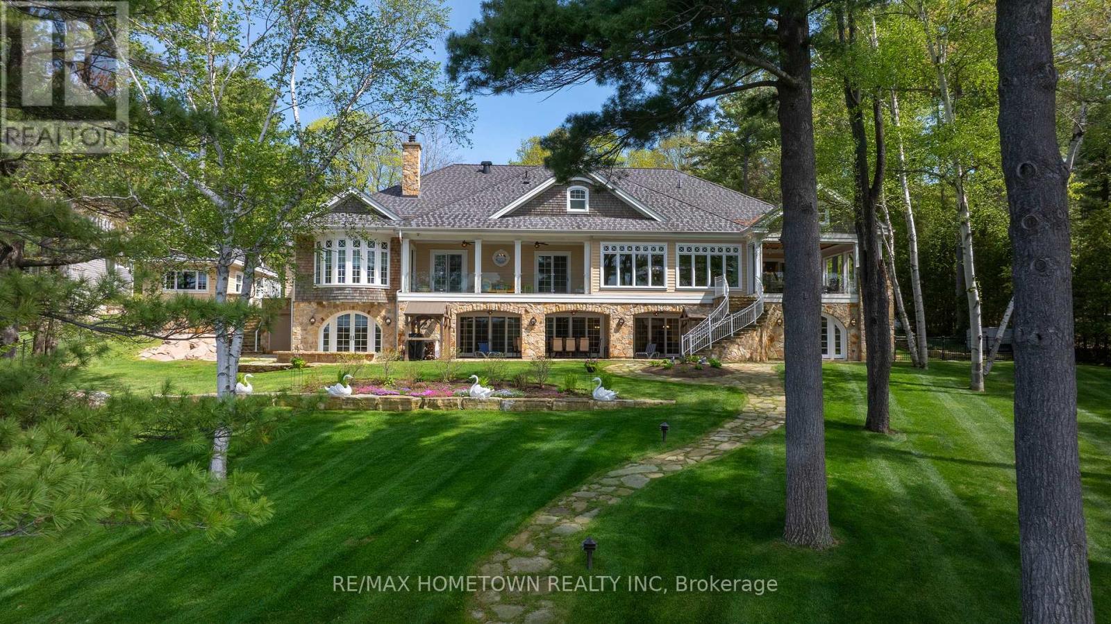 11 Riverview Drive, Leeds And The Thousand Islands, Ontario  K0E 1V0 - Photo 2 - X13170934