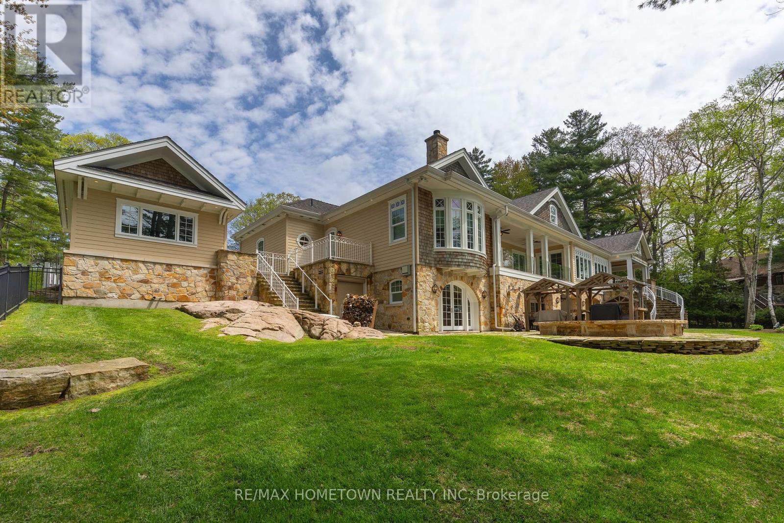 11 Riverview Drive, Leeds And The Thousand Islands, Ontario  K0E 1V0 - Photo 3 - X13170934