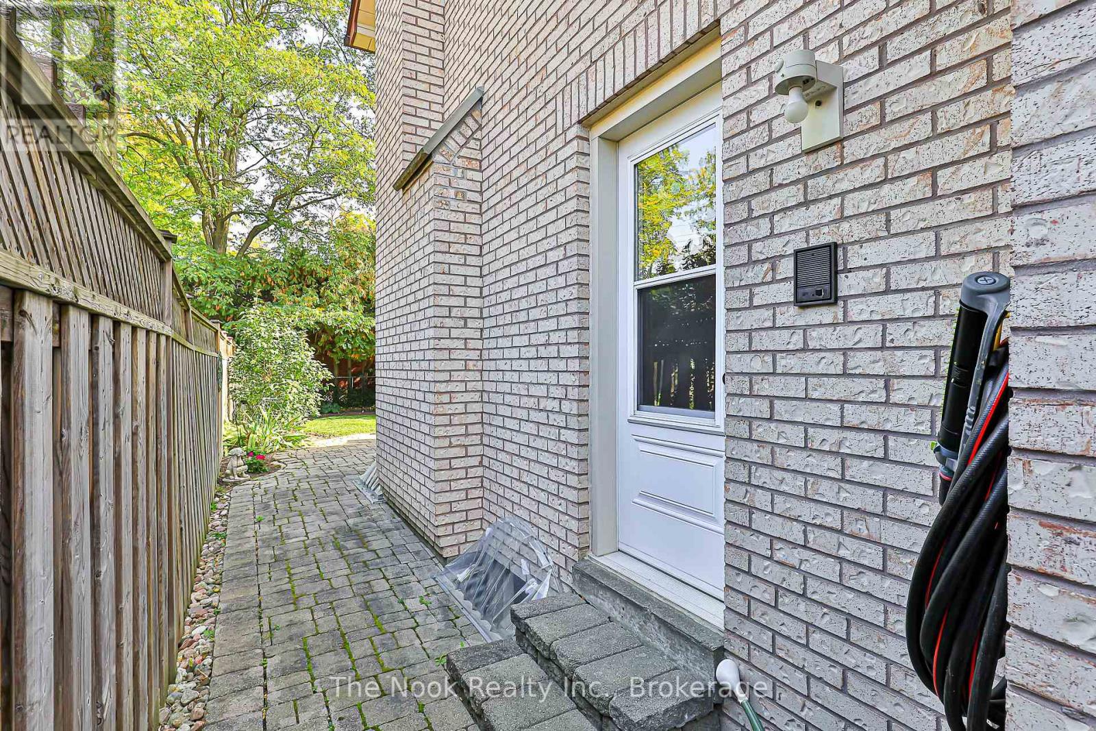 3 King Arthur's Court, Markham, Ontario  L3P 3V4 - Photo 12 - N13170888