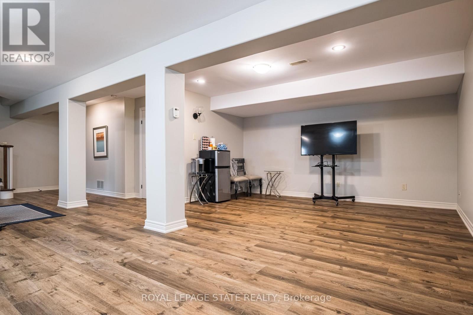 60 Mcgrath Court, Hamilton, Ontario  L9H 0A5 - Photo 39 - X13170644