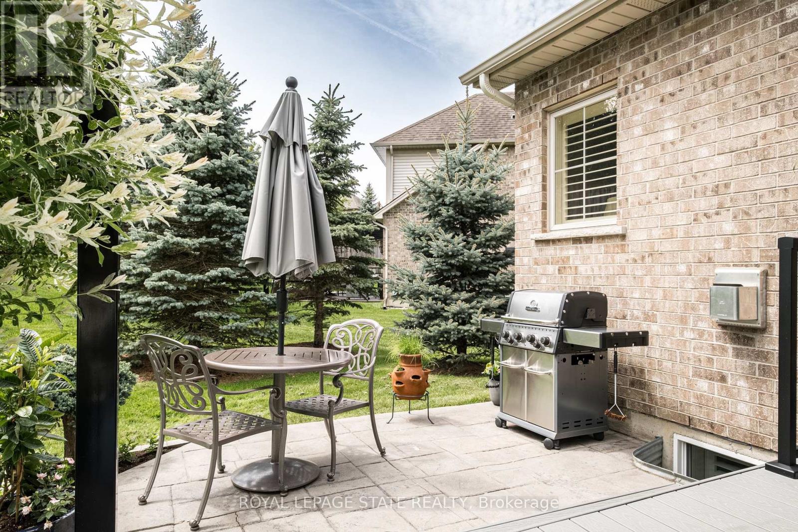 60 Mcgrath Court, Hamilton, Ontario  L9H 0A5 - Photo 45 - X13170644