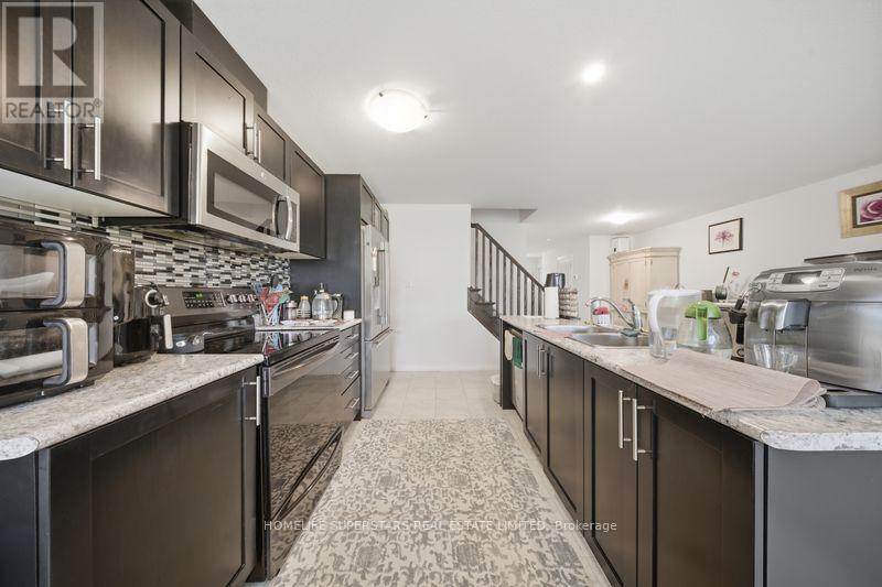 135 Hardcastle Drive, Waterloo, Ontario  N1S 0A6 - Photo 14 - X13170662