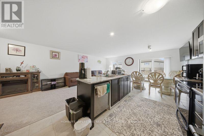 135 Hardcastle Drive, Waterloo, Ontario  N1S 0A6 - Photo 15 - X13170662