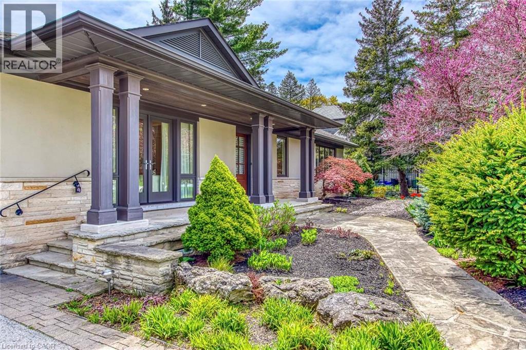 1518 Oakhill Drive, Oakville, Ontario  L6J 1Y5 - Photo 3 - 40829621