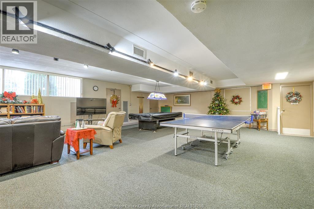 320 Village Grove Drive Unit# A401, Tecumseh, Ontario  N8N 4X7 - Photo 39 - 26012013