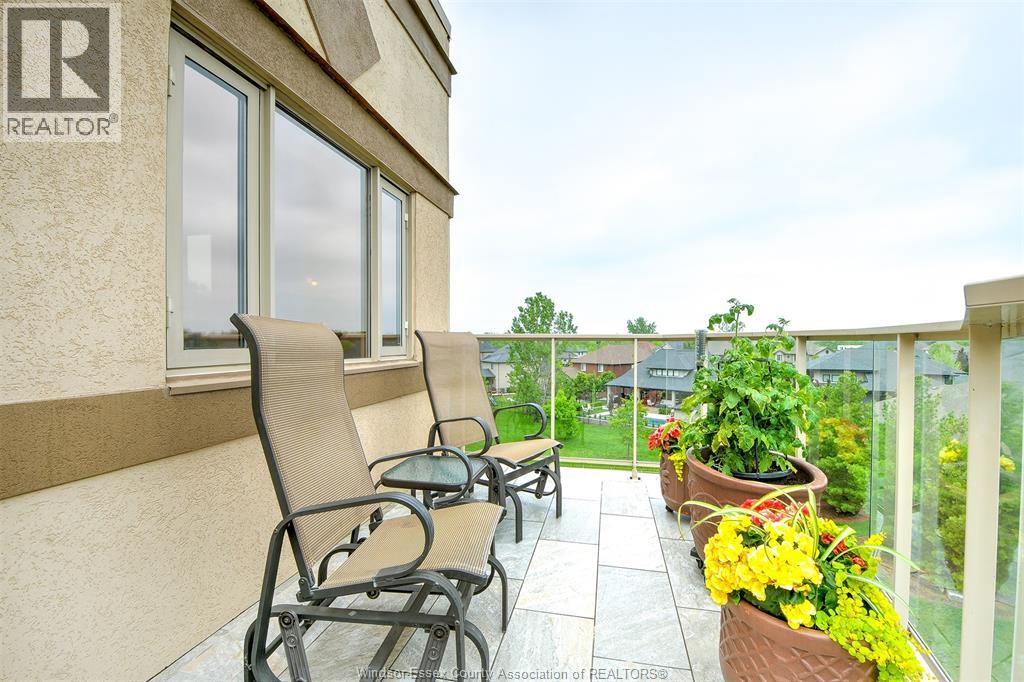 320 Village Grove Drive Unit# A401, Tecumseh, Ontario  N8N 4X7 - Photo 13 - 26012013