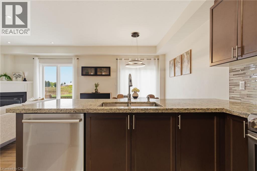 73 Medici Lane Unit# 5, Hamilton, Ontario  L9B 0H3 - Photo 18 - 40830308