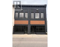 21 PEMBROKE STREET W, Pembroke, Ontario