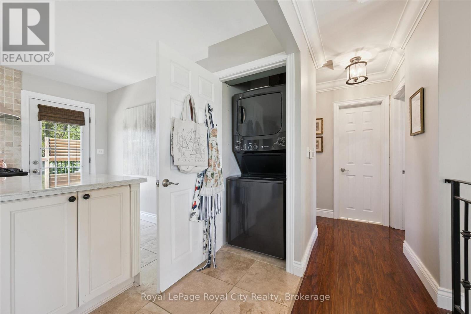 4 Macdonald Street, Centre Wellington, Ontario  N0B 1S0 - Photo 16 - X13171022