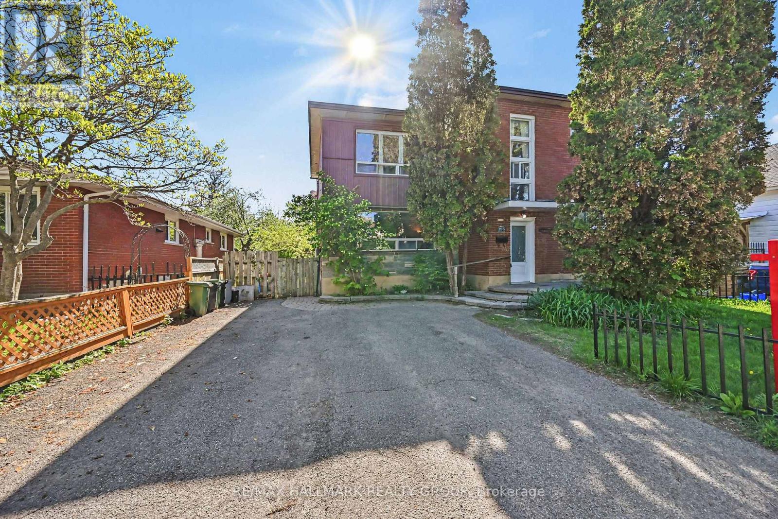 296 Britannia Road, Ottawa, Ontario  K2B 5X4 - Photo 2 - X13170850