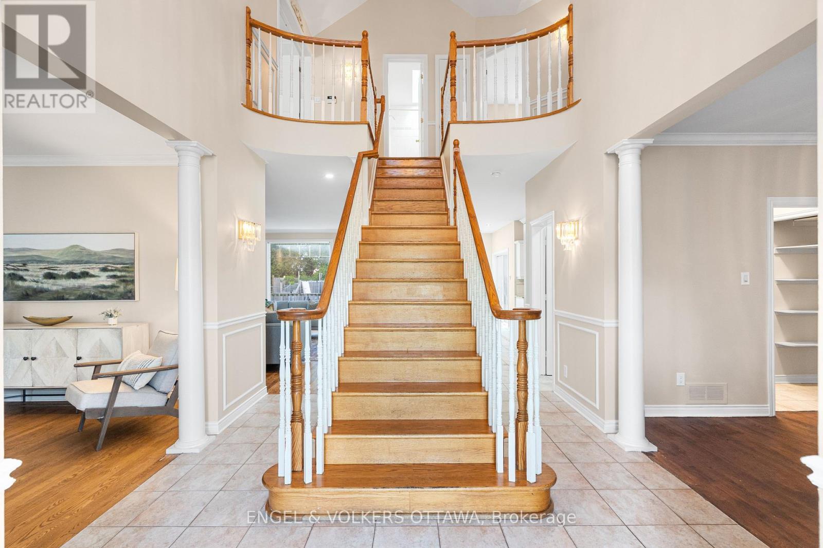 5 Cassone Court, Ottawa, Ontario  K2G 5V6 - Photo 2 - X13170856