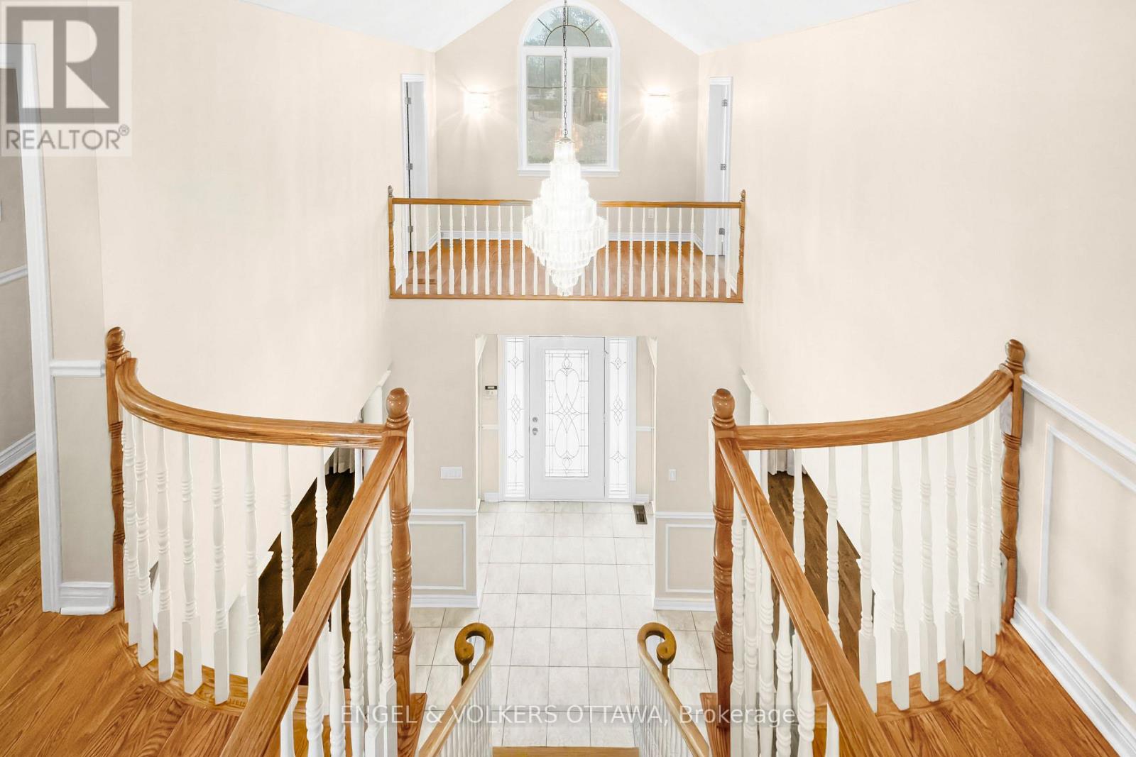 5 Cassone Court, Ottawa, Ontario  K2G 5V6 - Photo 3 - X13170856