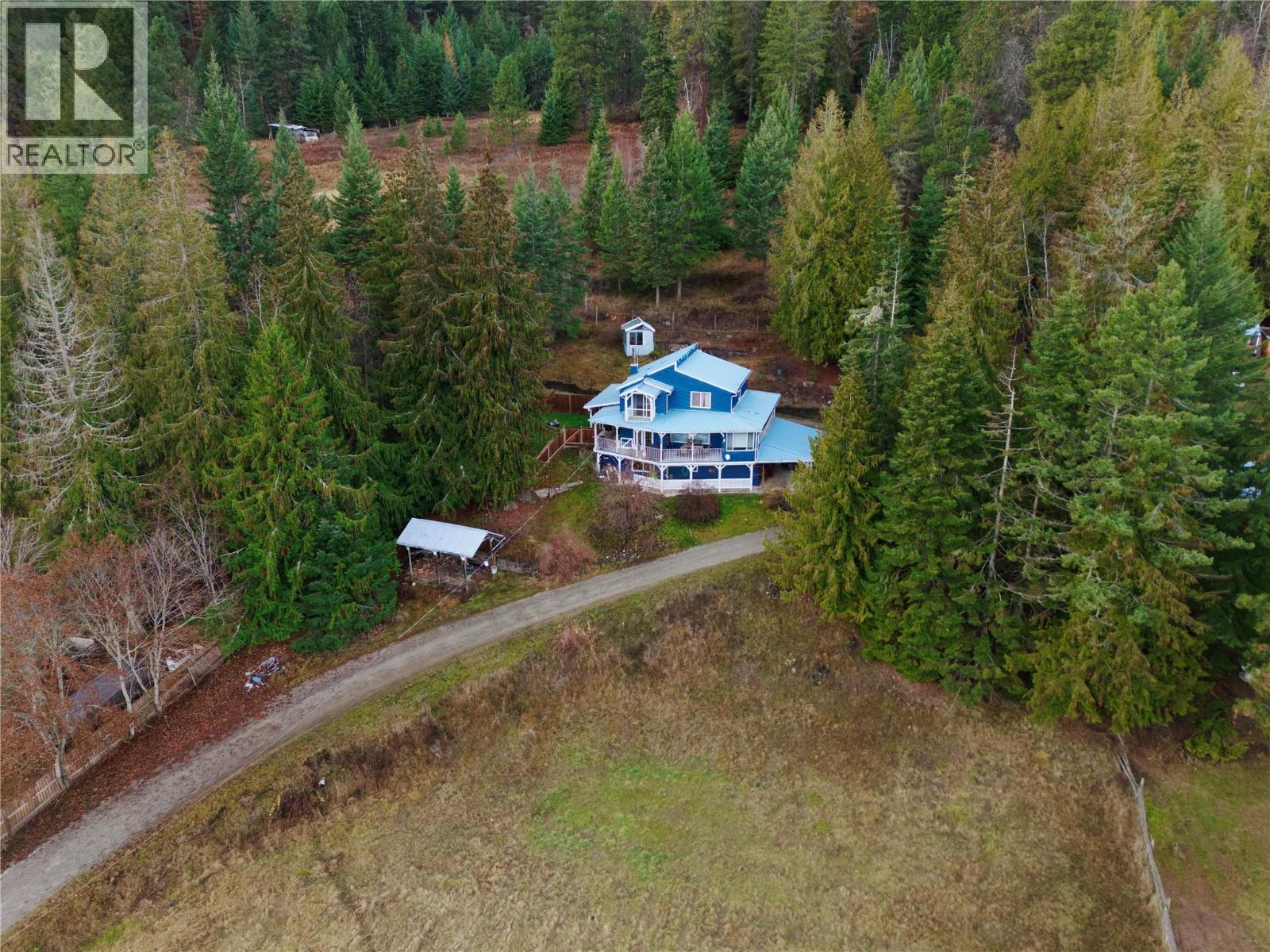 1621 Evans Road, Creston, British Columbia  V0B 1G7 - Photo 3 - 10369763