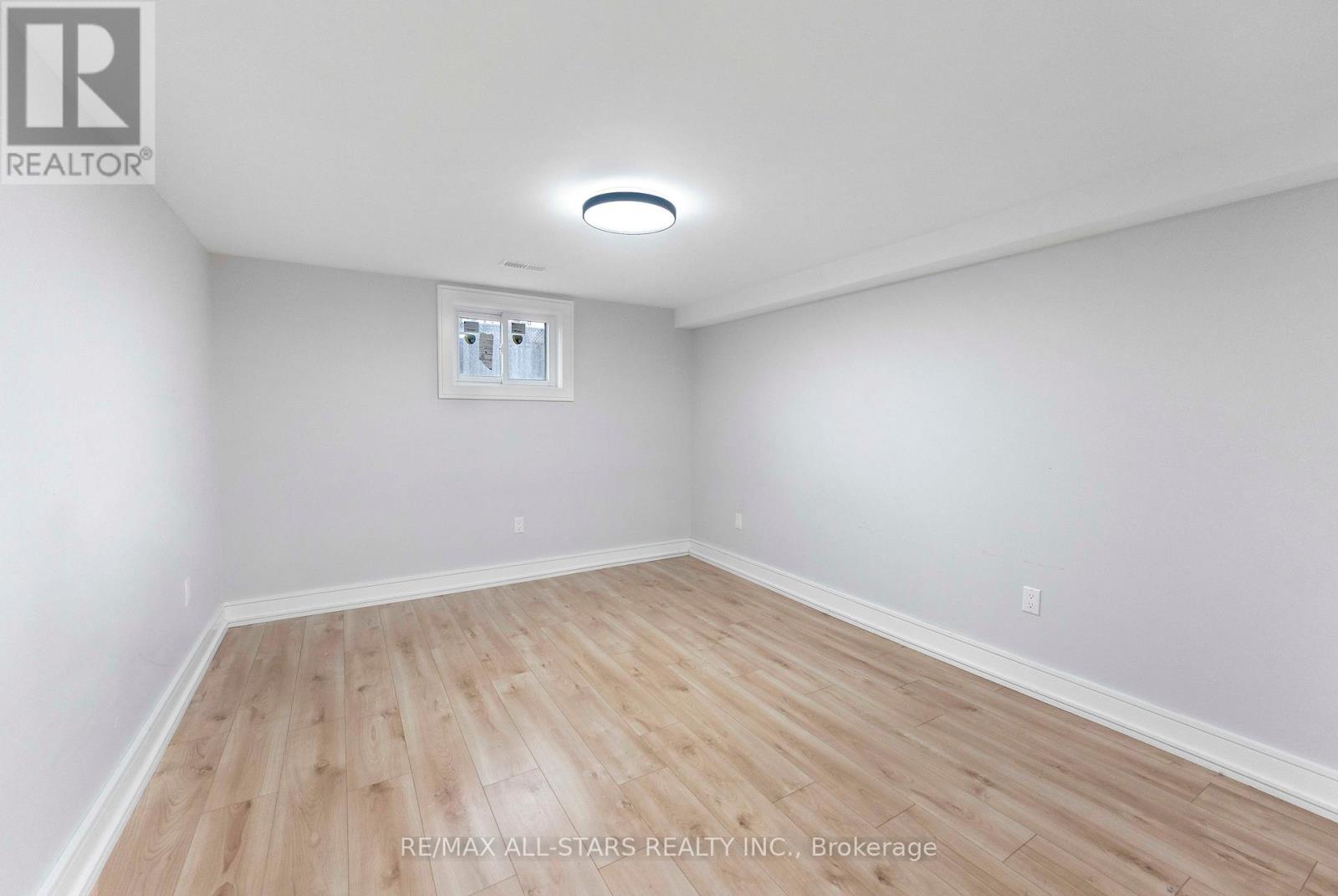 826 Krosno Boulevard, Pickering, Ontario  L1W 1G9 - Photo 32 - E13162846