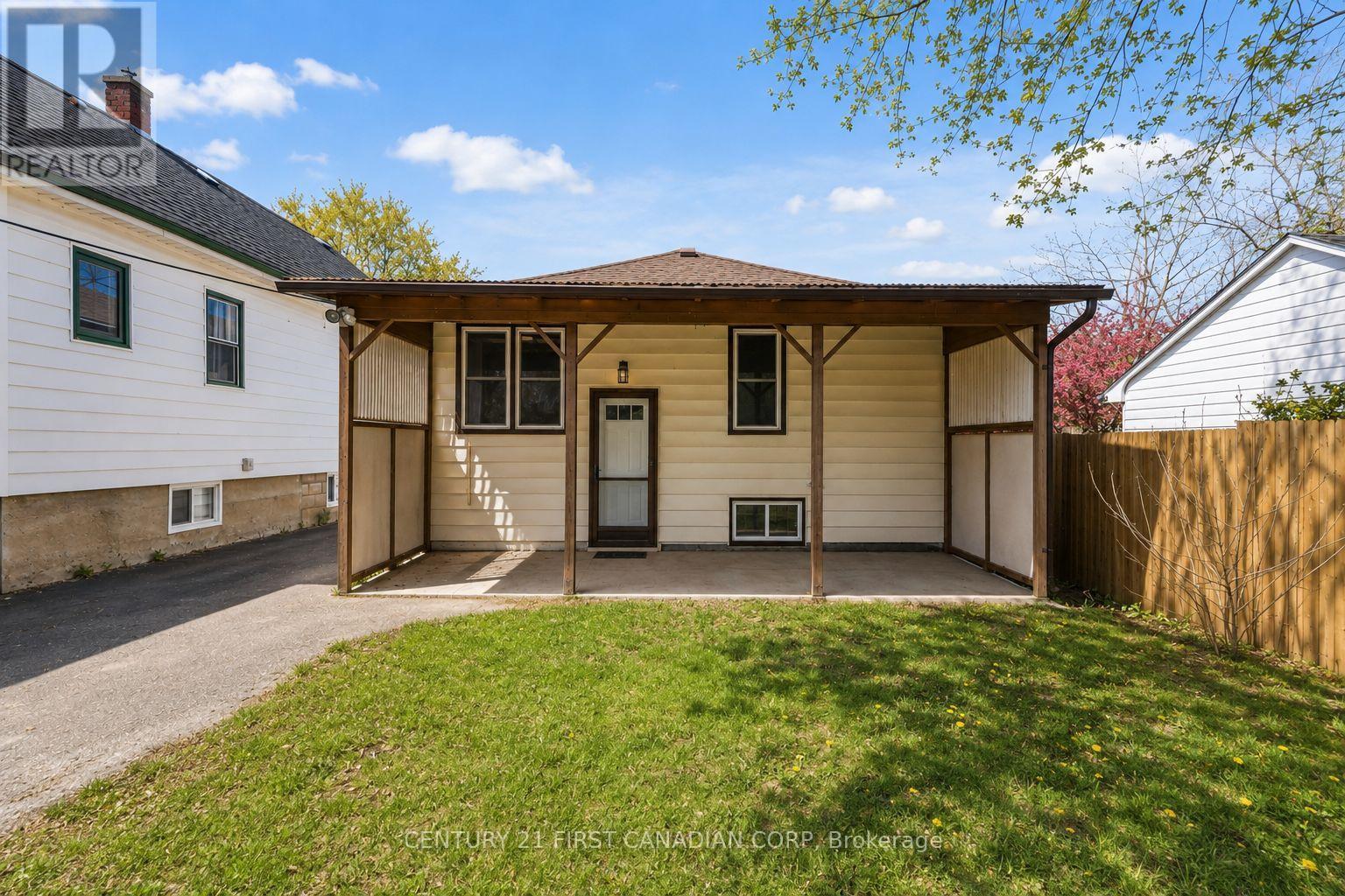 76 Mcnay Street, London East, Ontario  N5Y 1K7 - Photo 3 - X13095446