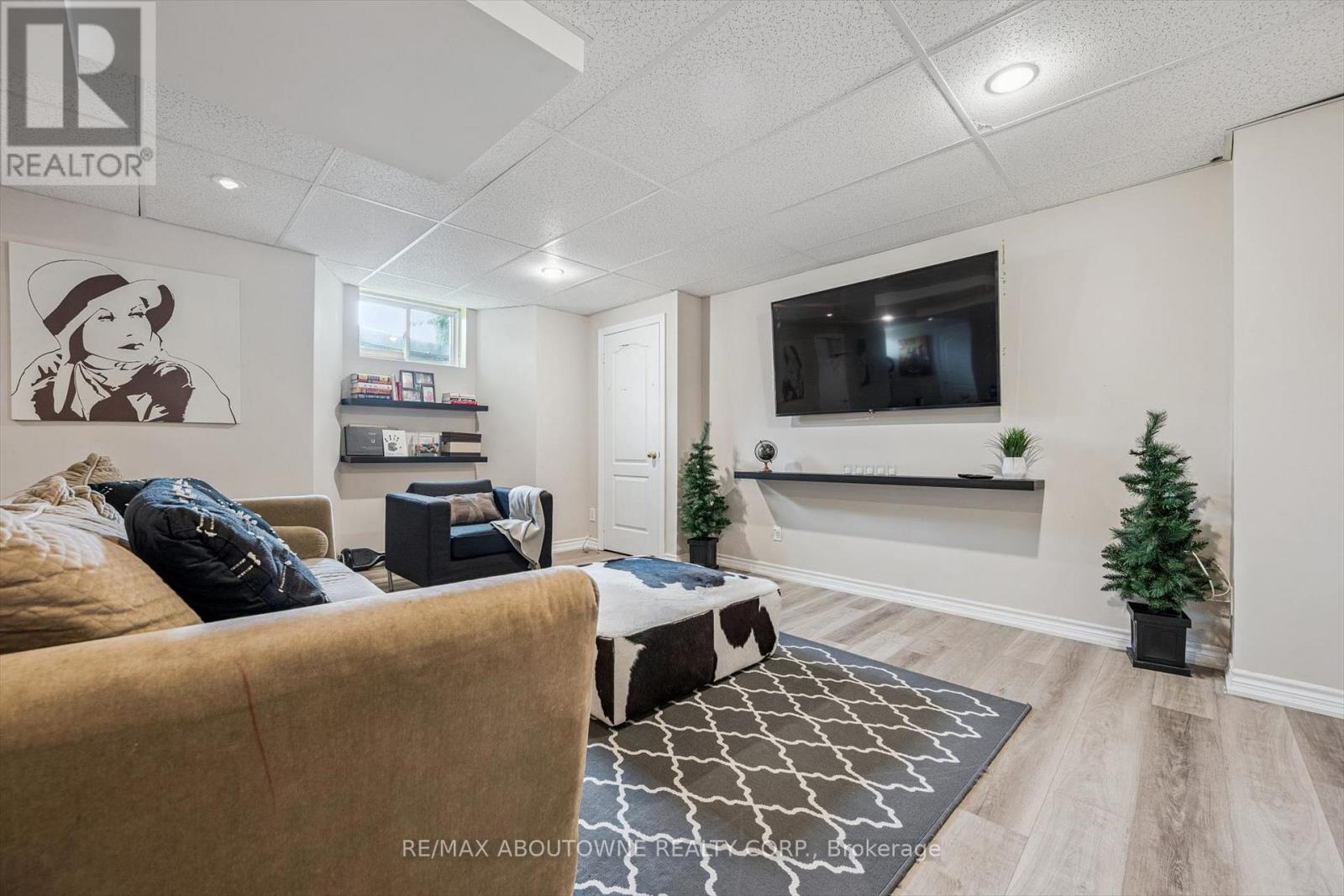 2500 Sixth Line, Oakville, Ontario  L6H 5Z8 - Photo 33 - W13128082