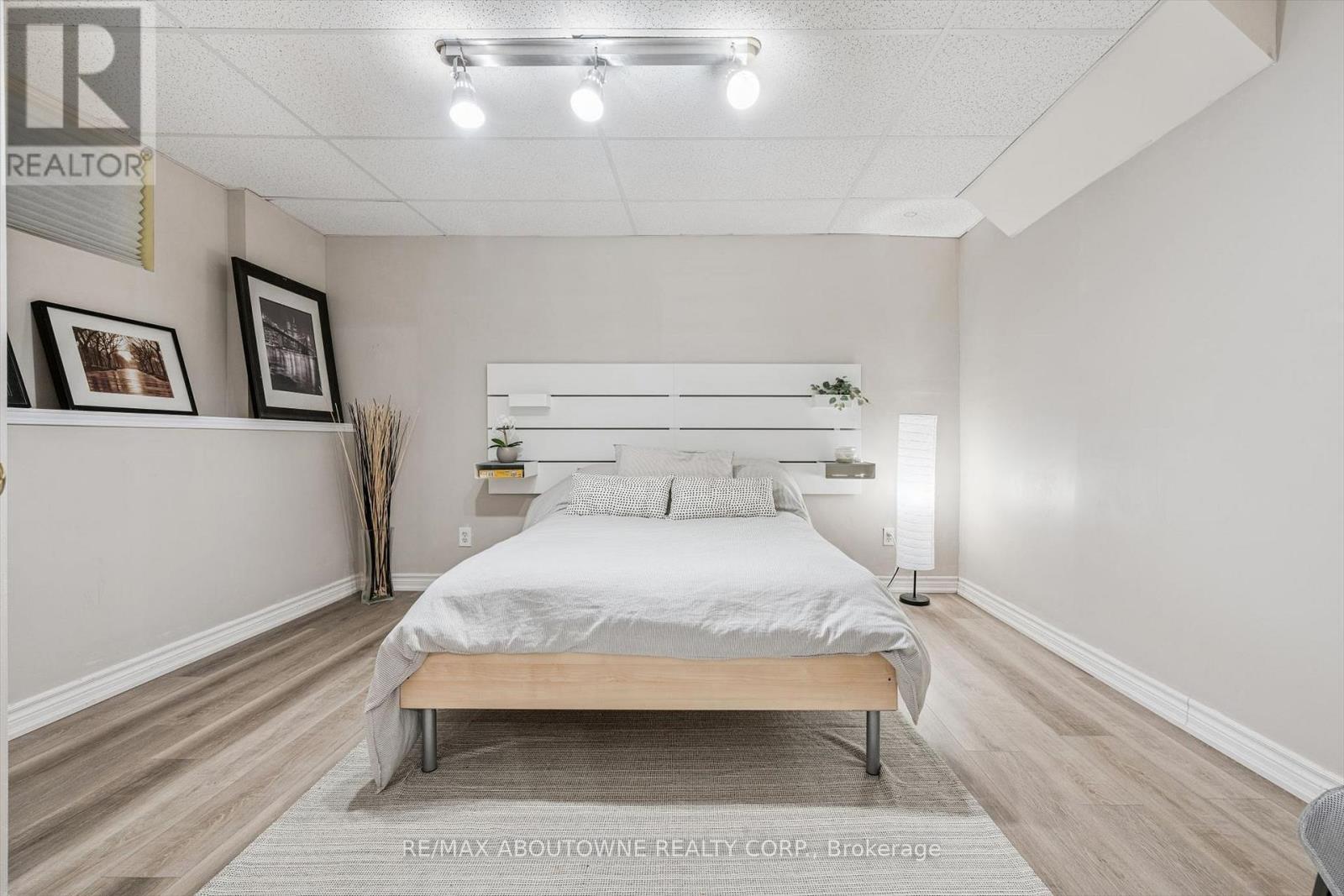 2500 Sixth Line, Oakville, Ontario  L6H 5Z8 - Photo 37 - W13128082