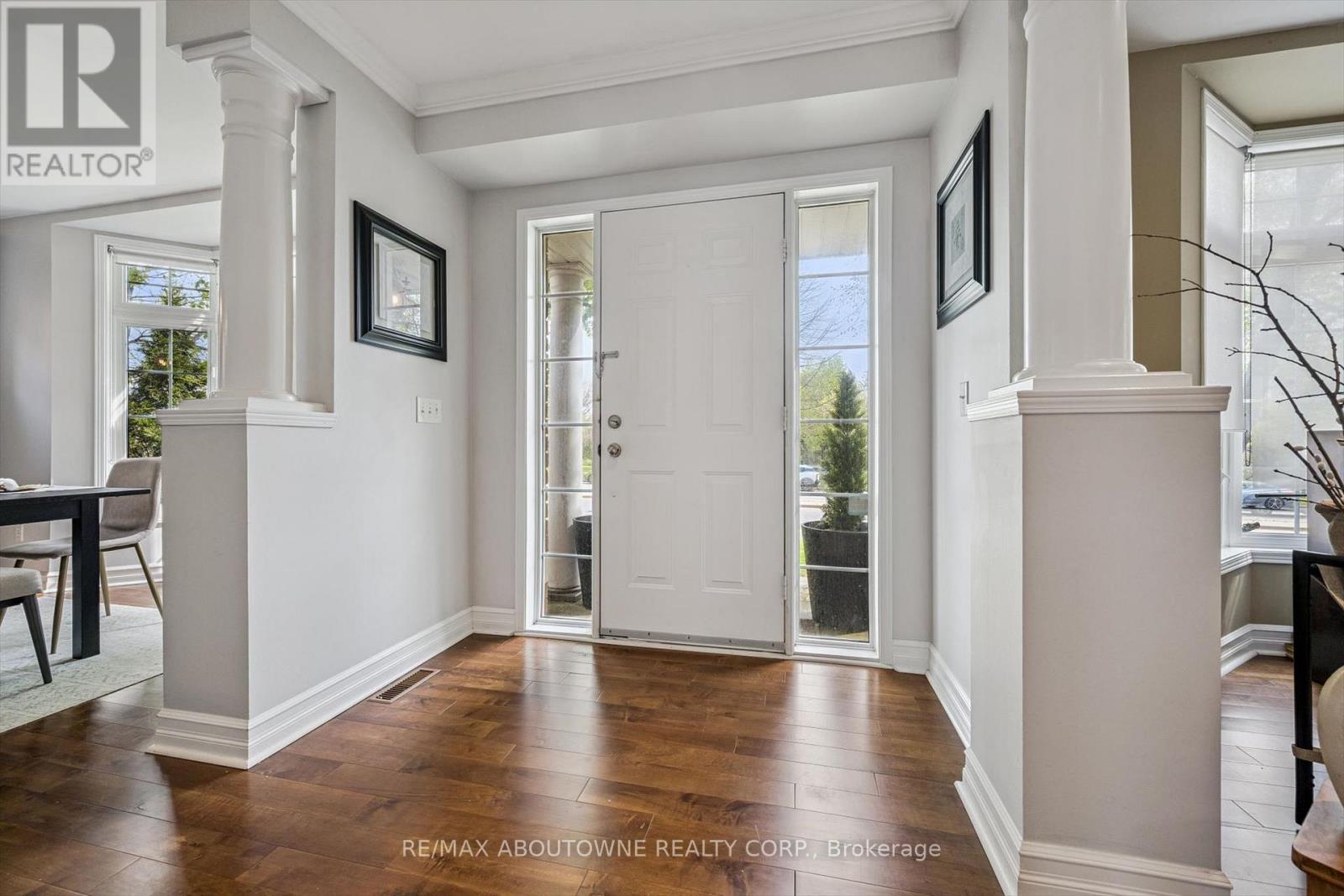 2500 Sixth Line, Oakville, Ontario  L6H 5Z8 - Photo 5 - W13128082