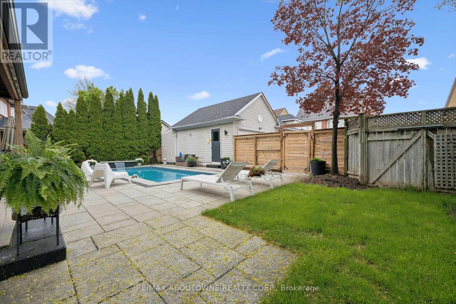 2500 Sixth Line, Oakville, Ontario  L6H 5Z8 - Photo 40 - W13128082