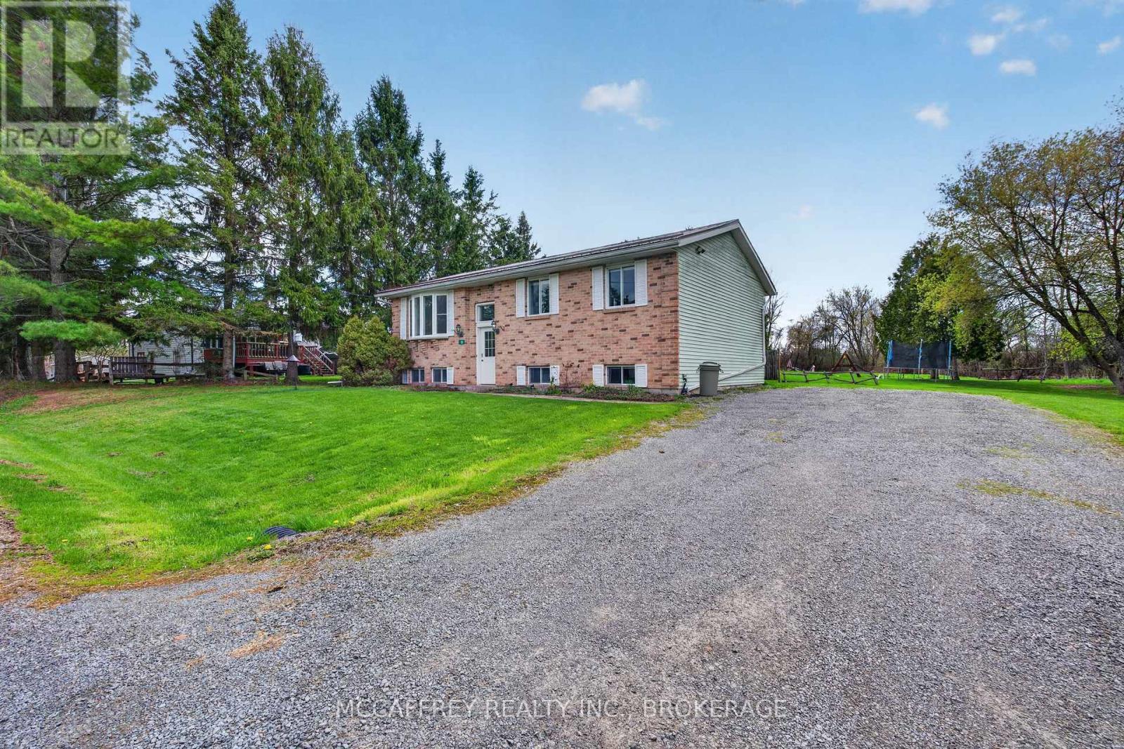 38 William Street, Stone Mills, Ontario  K0K 2S0 - Photo 2 - X13170906
