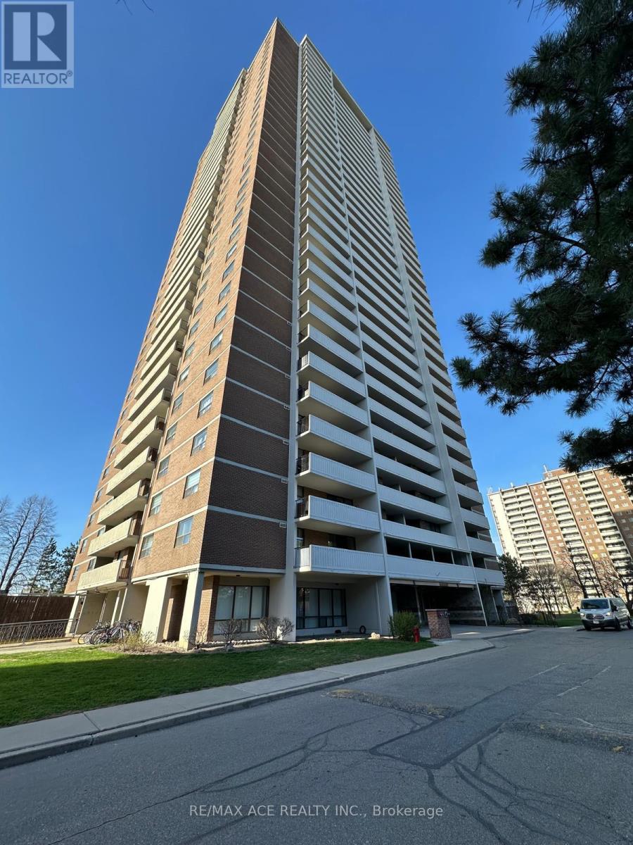 2807 - 10 Tangreen Court, Toronto, Ontario  M2M 4B9 - Photo 2 - C13170768
