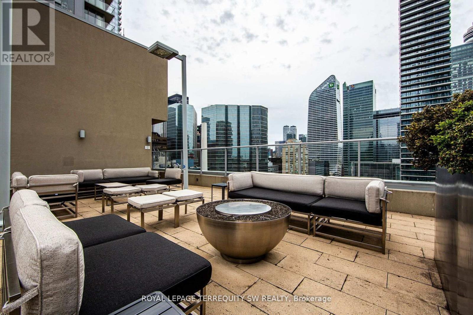 302 - 21 Nelson Street, Toronto, Ontario  M5V 3H9 - Photo 15 - C13170816