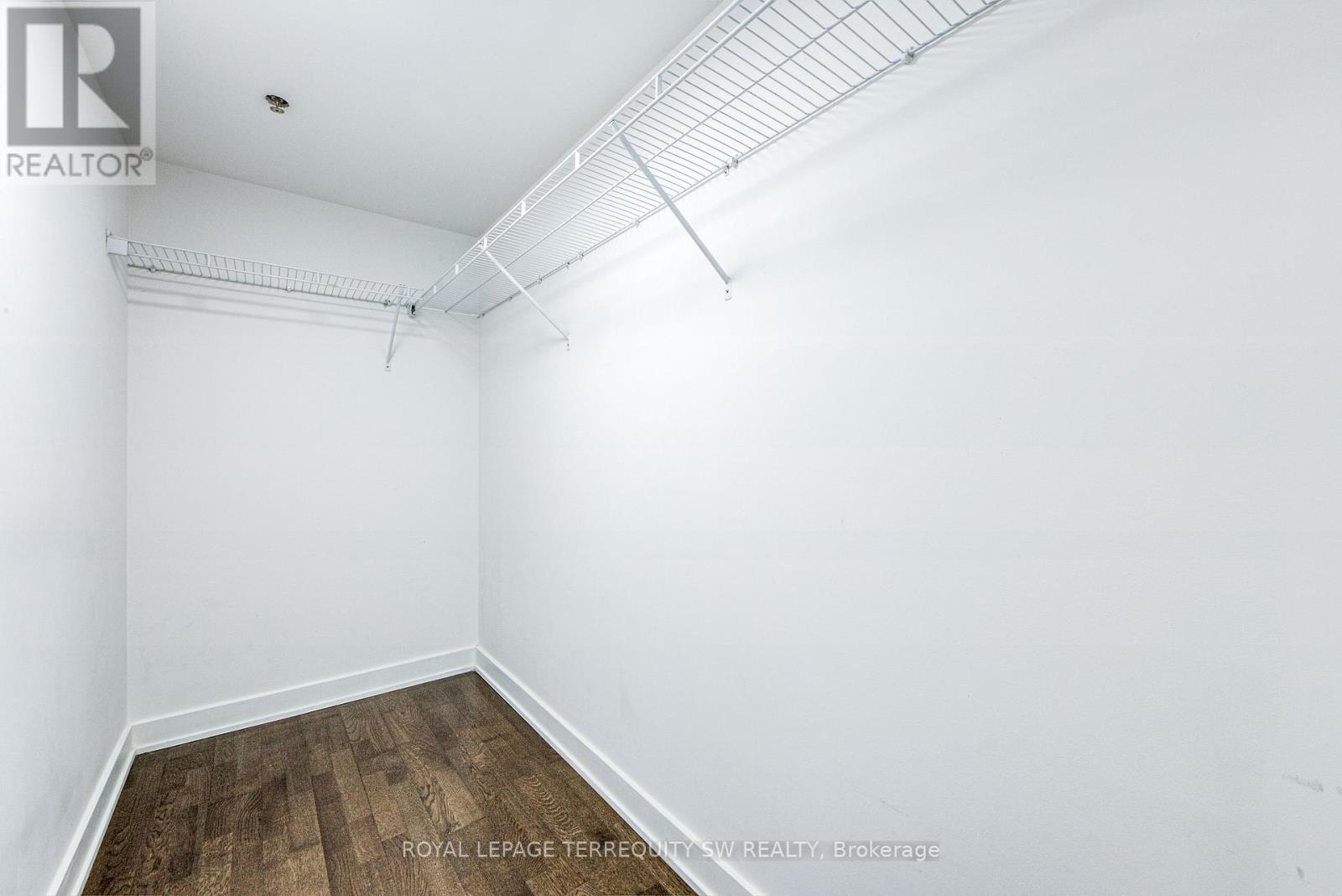 302 - 21 Nelson Street, Toronto, Ontario  M5V 3H9 - Photo 40 - C13170816