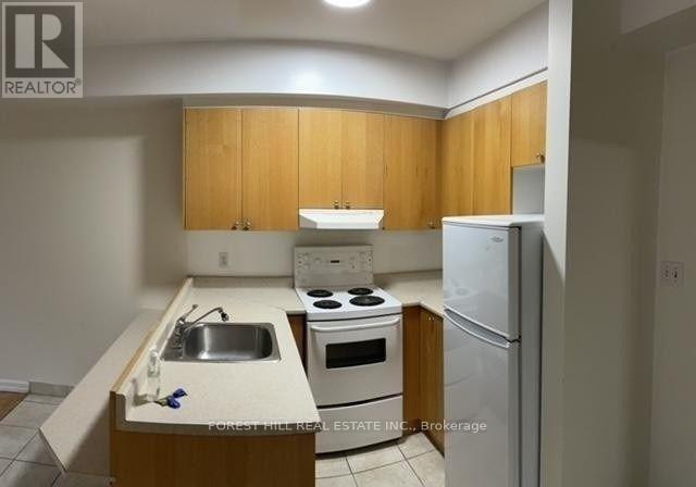202 - 126 Dundas Street, Toronto, Ontario  M5B 1E2 - Photo 2 - C13171016