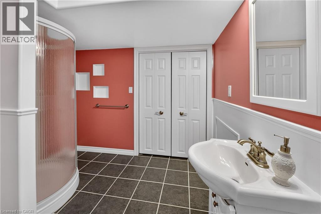 12 Courtney Crescent, Welland, Ontario  L3C 7H9 - Photo 21 - 40816993