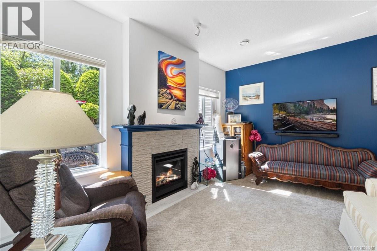 105 5620 Edgewater Lane, Nanaimo, British Columbia  V9T 6K1 - Photo 5 - 1038038