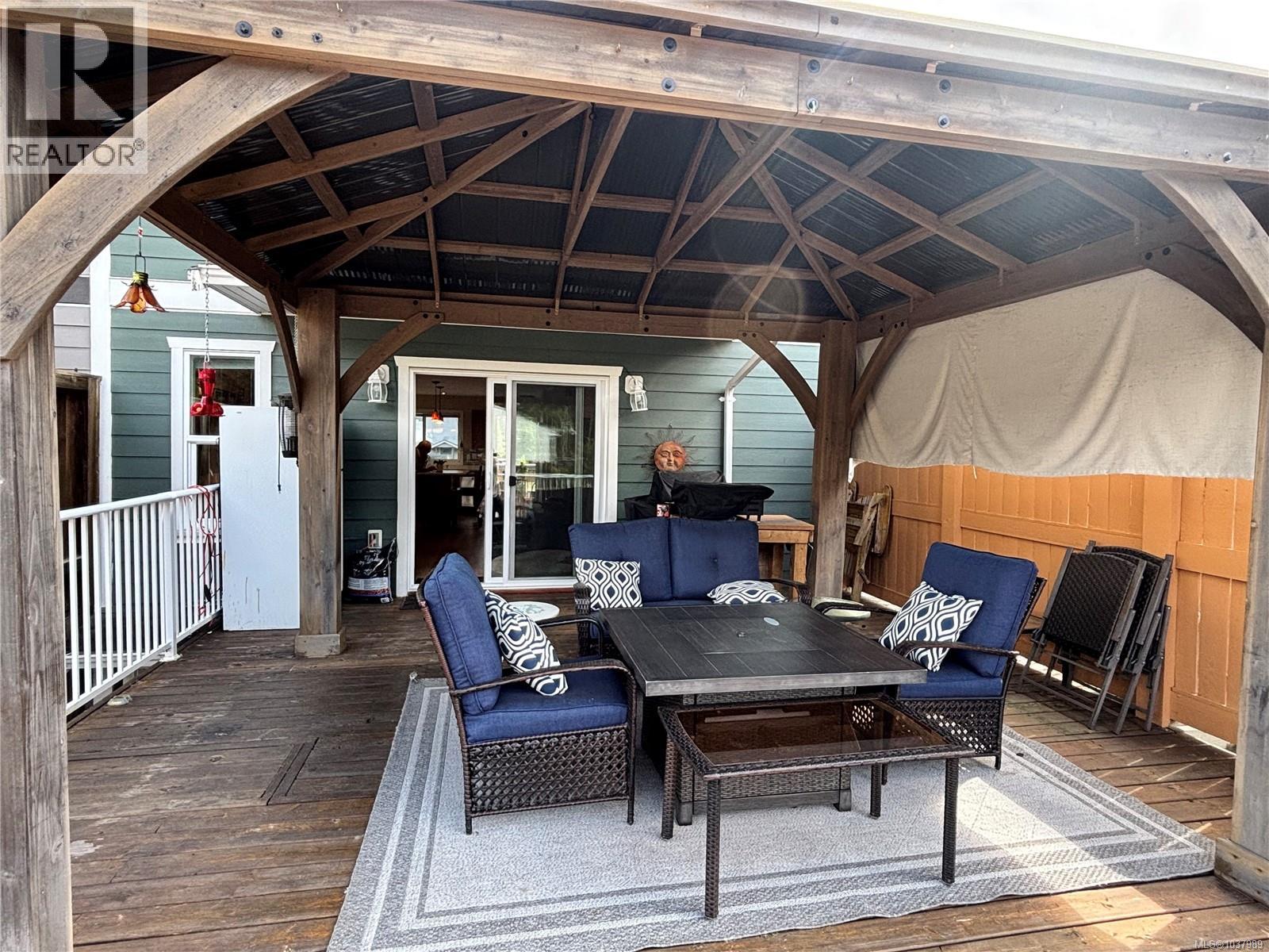 503 Maquinna Cres, Gold River, British Columbia  V0P 1G0 - Photo 22 - 1037989