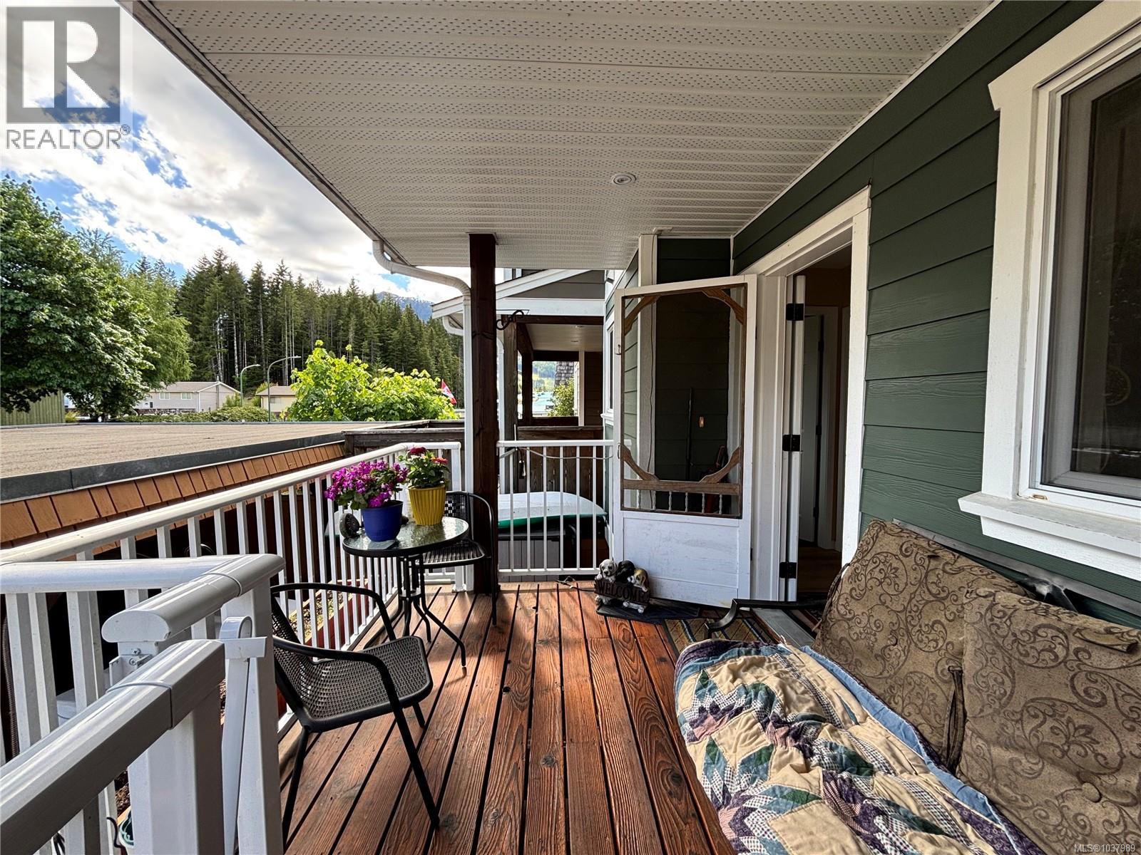 503 Maquinna Cres, Gold River, British Columbia  V0P 1G0 - Photo 29 - 1037989