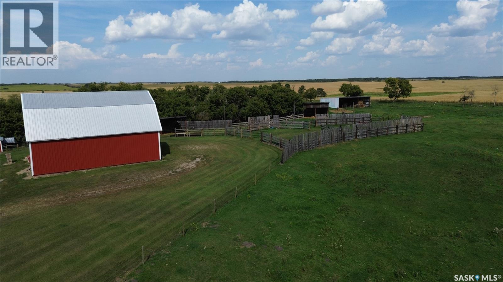 Modern Turn Key 15 Acre Farm, Fertile Belt Rm No. 183, Saskatchewan  S0A 3Y0 - Photo 13 - SK037042