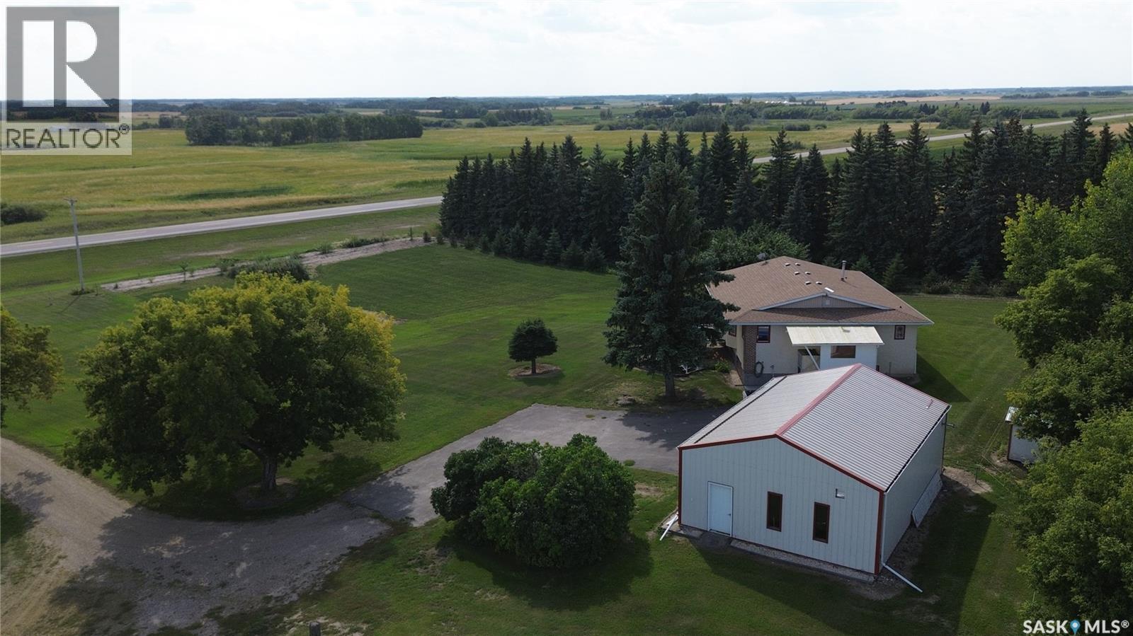 Modern Turn Key 15 Acre Farm, Fertile Belt Rm No. 183, Saskatchewan  S0A 3Y0 - Photo 14 - SK037042