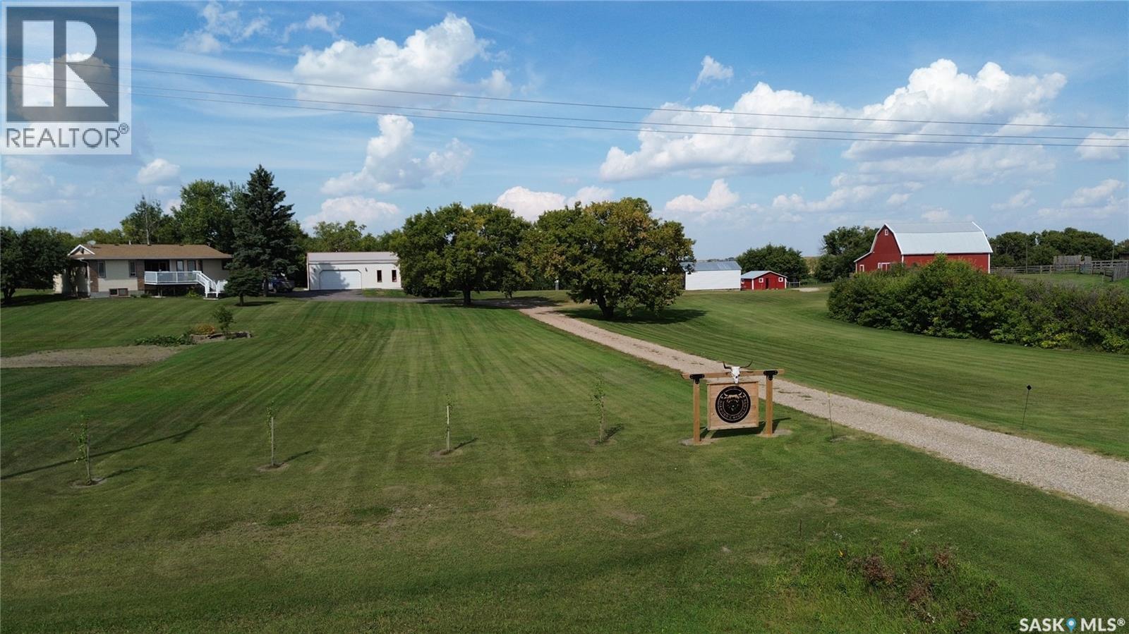Modern Turn Key 15 Acre Farm, Fertile Belt Rm No. 183, Saskatchewan  S0A 3Y0 - Photo 2 - SK037042