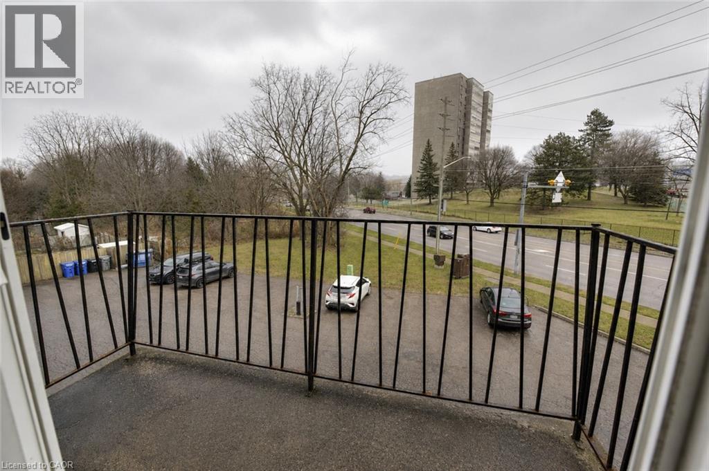 371 Dale Crescent Unit# 6, Waterloo, Ontario  N2J 3Y6 - Photo 17 - 40832223