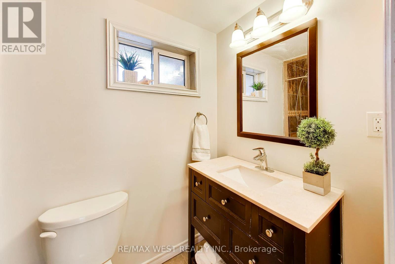 128 Roser Crescent, Clarington, Ontario  L1C 3N9 - Photo 31 - E13170752