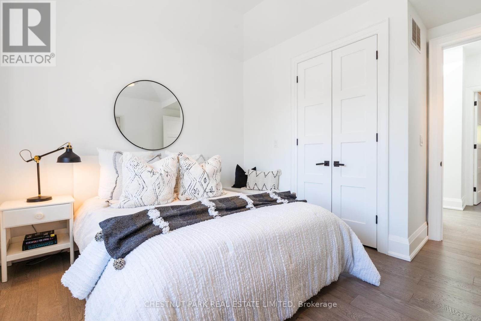 15 Edgewood Avenue, Toronto, Ontario  M4L 3G8 - Photo 26 - E13170754