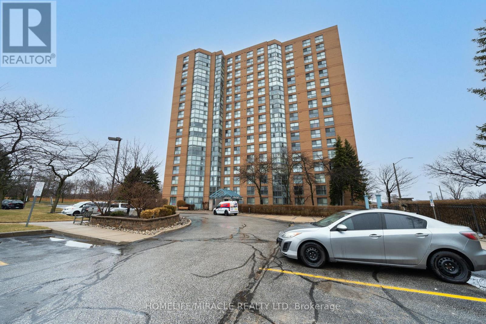 201 - 90 Dale Avenue, Toronto, Ontario  M1J 3N4 - Photo 2 - E13170764