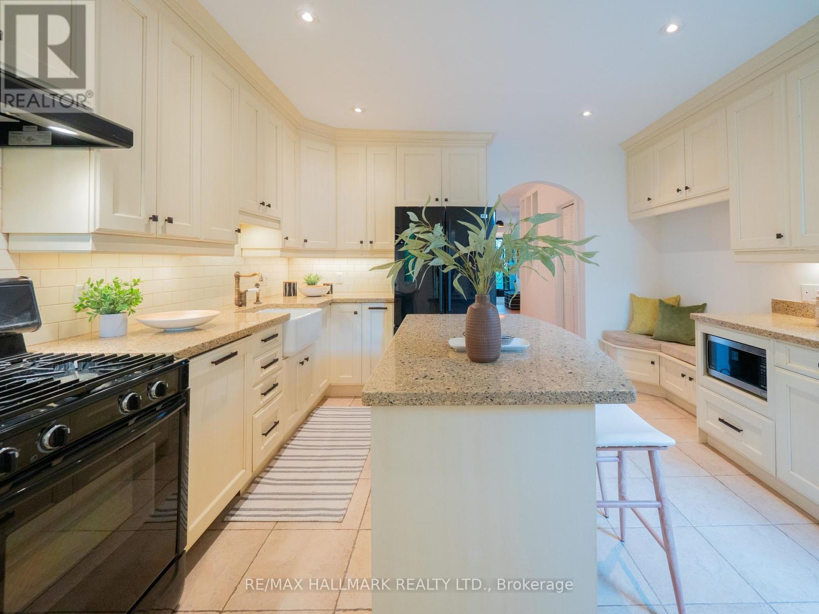 77 Mcgee Street, Toronto, Ontario  M4M 2L1 - Photo 18 - E13170836
