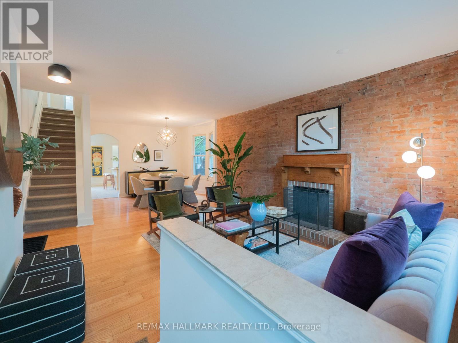 77 Mcgee Street, Toronto, Ontario  M4M 2L1 - Photo 3 - E13170836